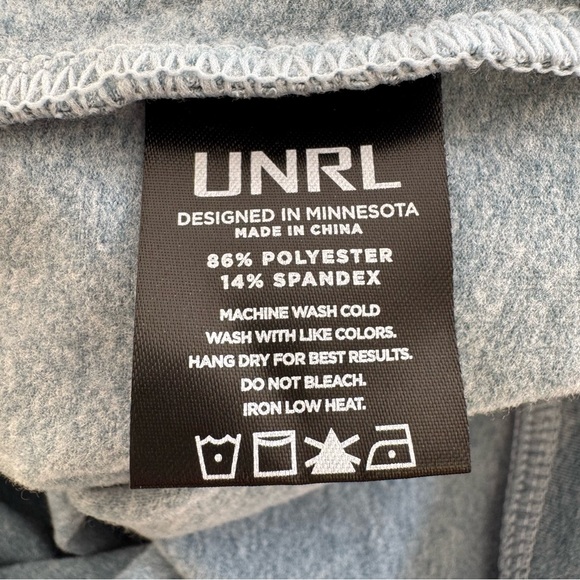 CROSSOVER HALF-ZIP Athletic HOODIE in soft heather blue | Sz M - Picture 7 of 7